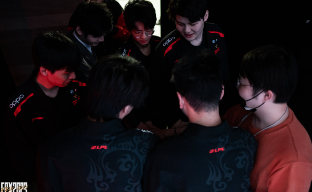 员的竞争中 员的竞争中